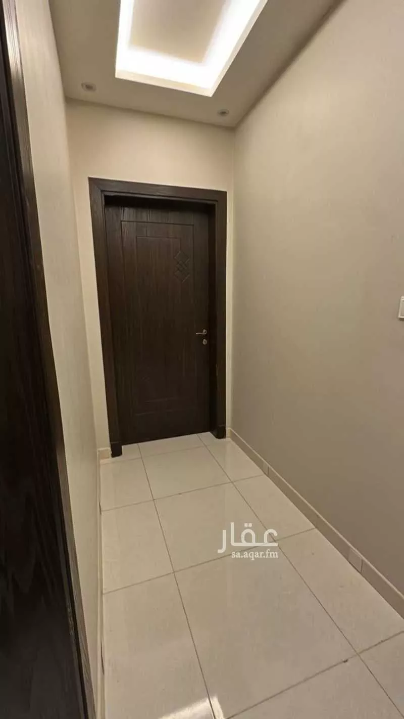 شقة 5 غرف في الصفا 15