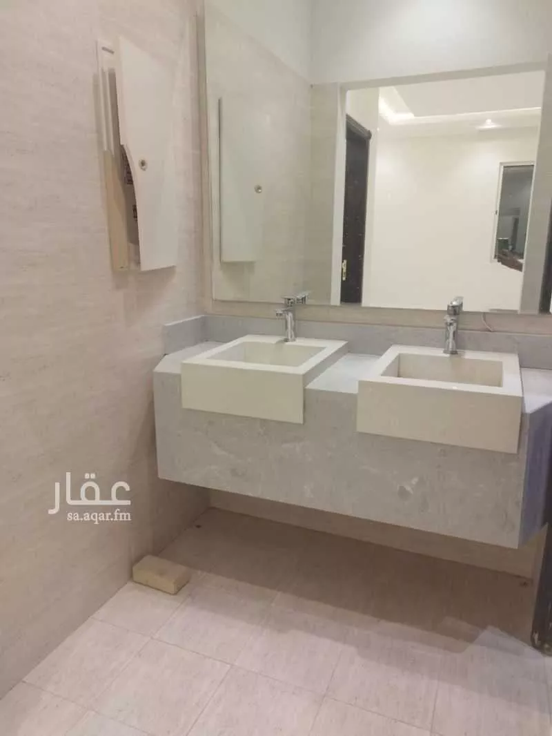 دور 3 غرف في الملقا 7