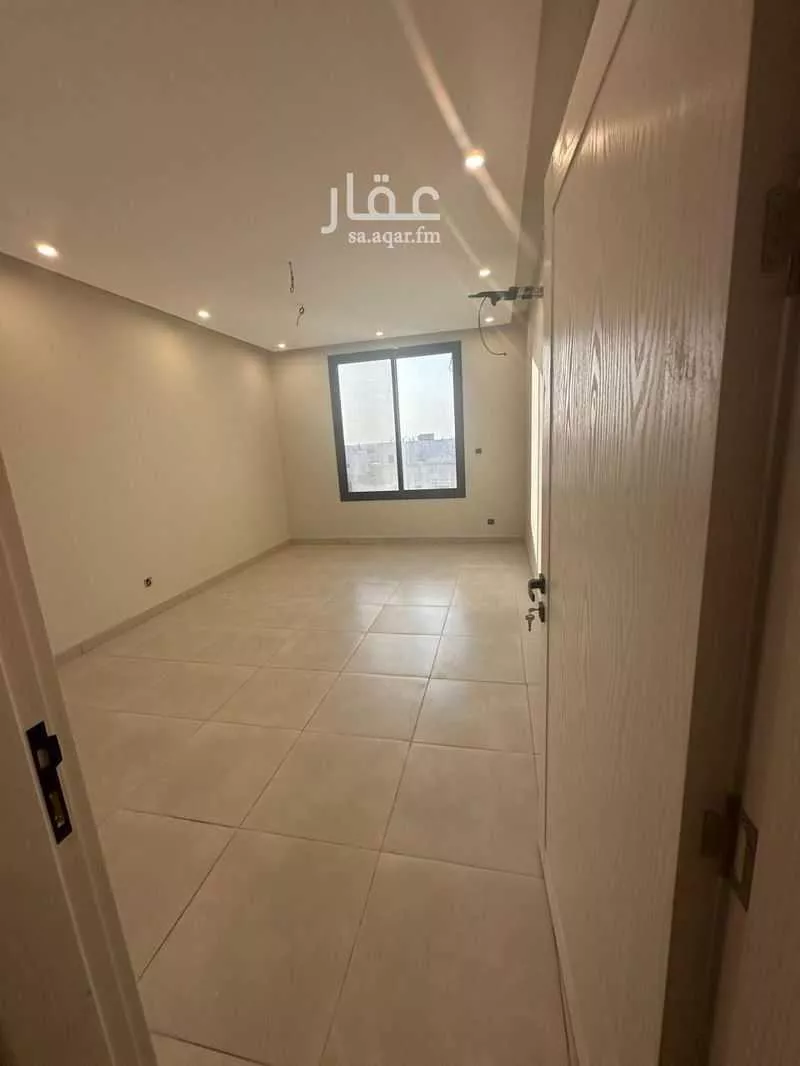 5 bedroom apartment in Al Sawari 9