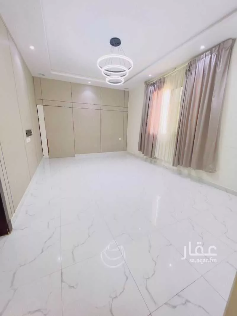 دور 5 غرف في عكاظ 5