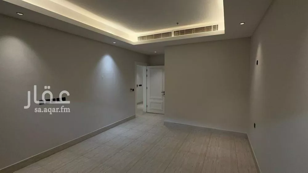 شقة 3 غرف في الملك عبدالعزيز 3