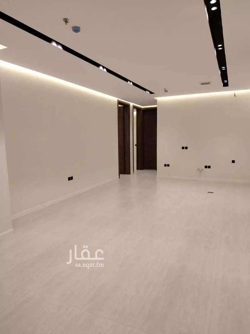 شقة 3 غرف في السعادة 5