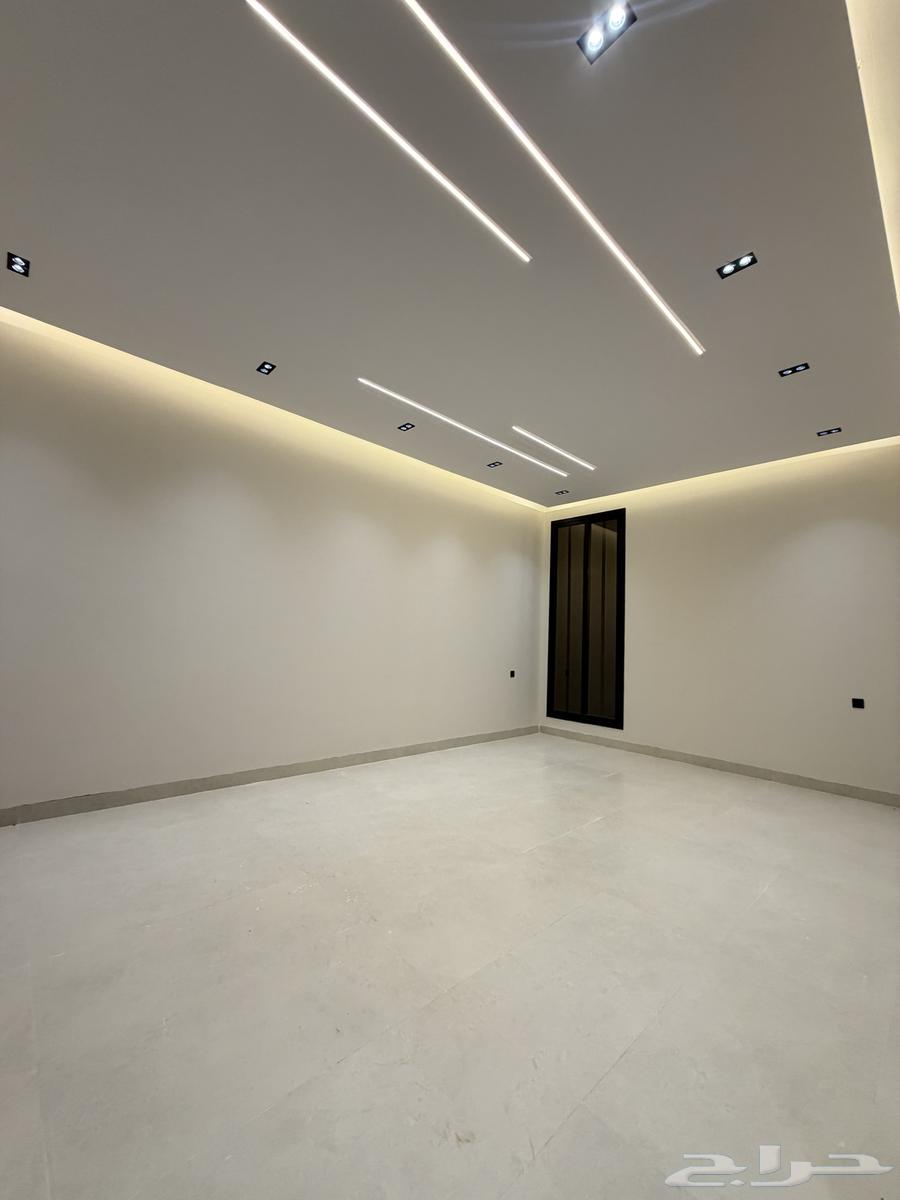 5 bedroom villa in Al Faisaliyyah 3