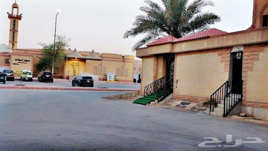 فيلا 8 غرف في السويدي الغربي 2