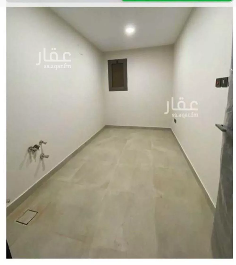 فيلا 5 غرف في عكاظ 8