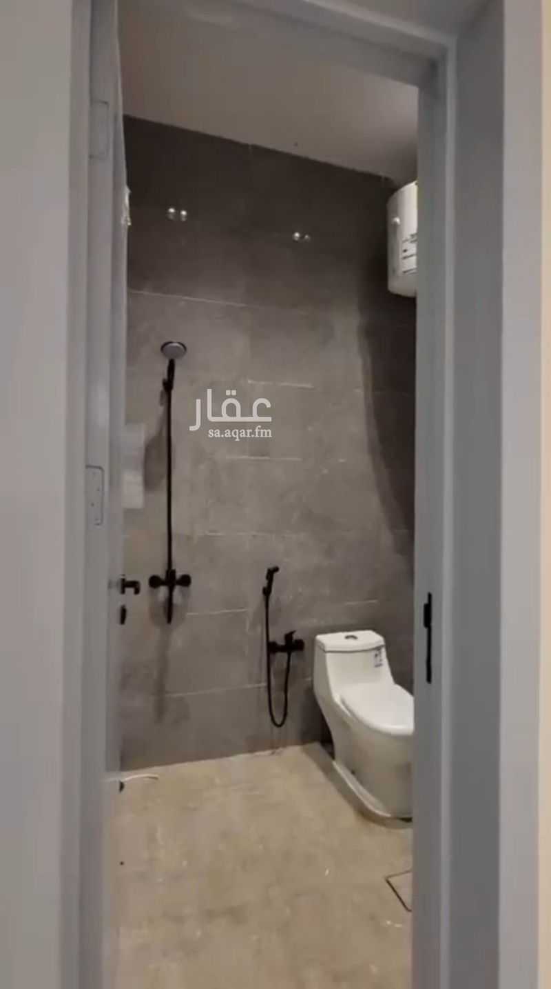 3 bedroom villa in Badr 8