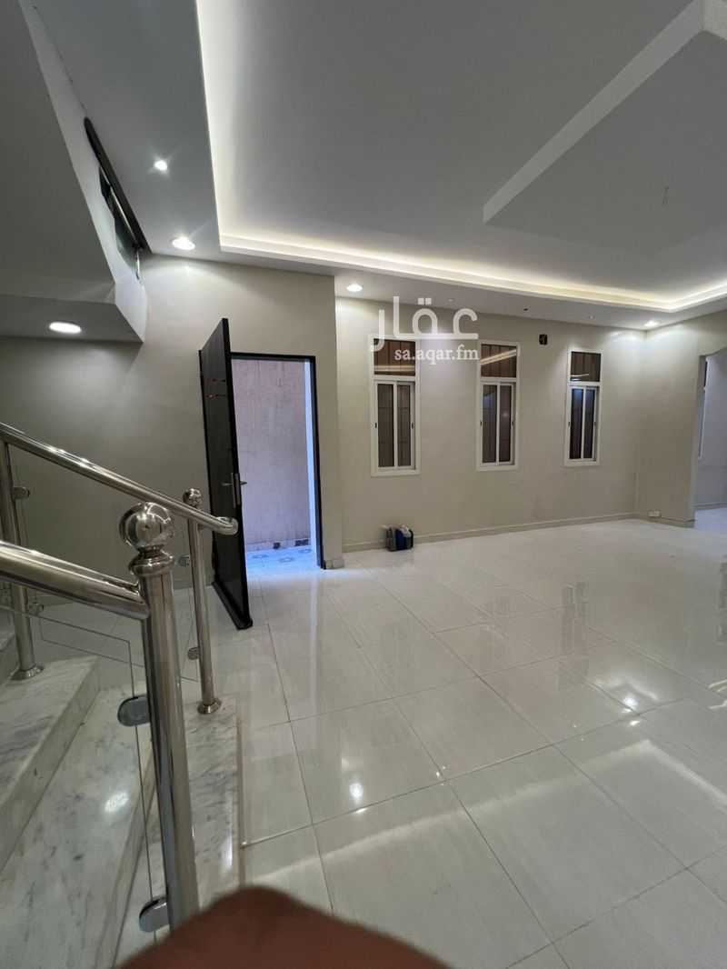 7 bedroom villa in Ash Sharq, Riyadh 15