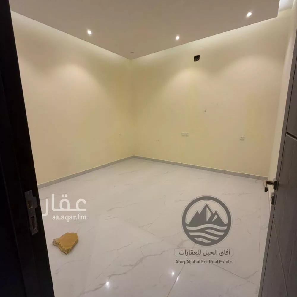 فيلا 10 غرف في النرجس 16