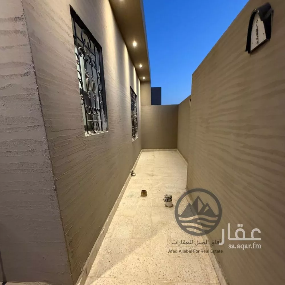 فيلا 10 غرف في النرجس 9
