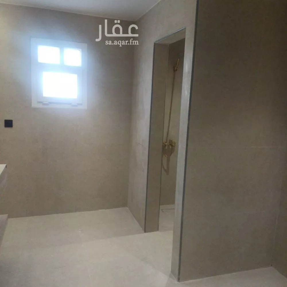 فيلا 5 غرف في النرجس 7