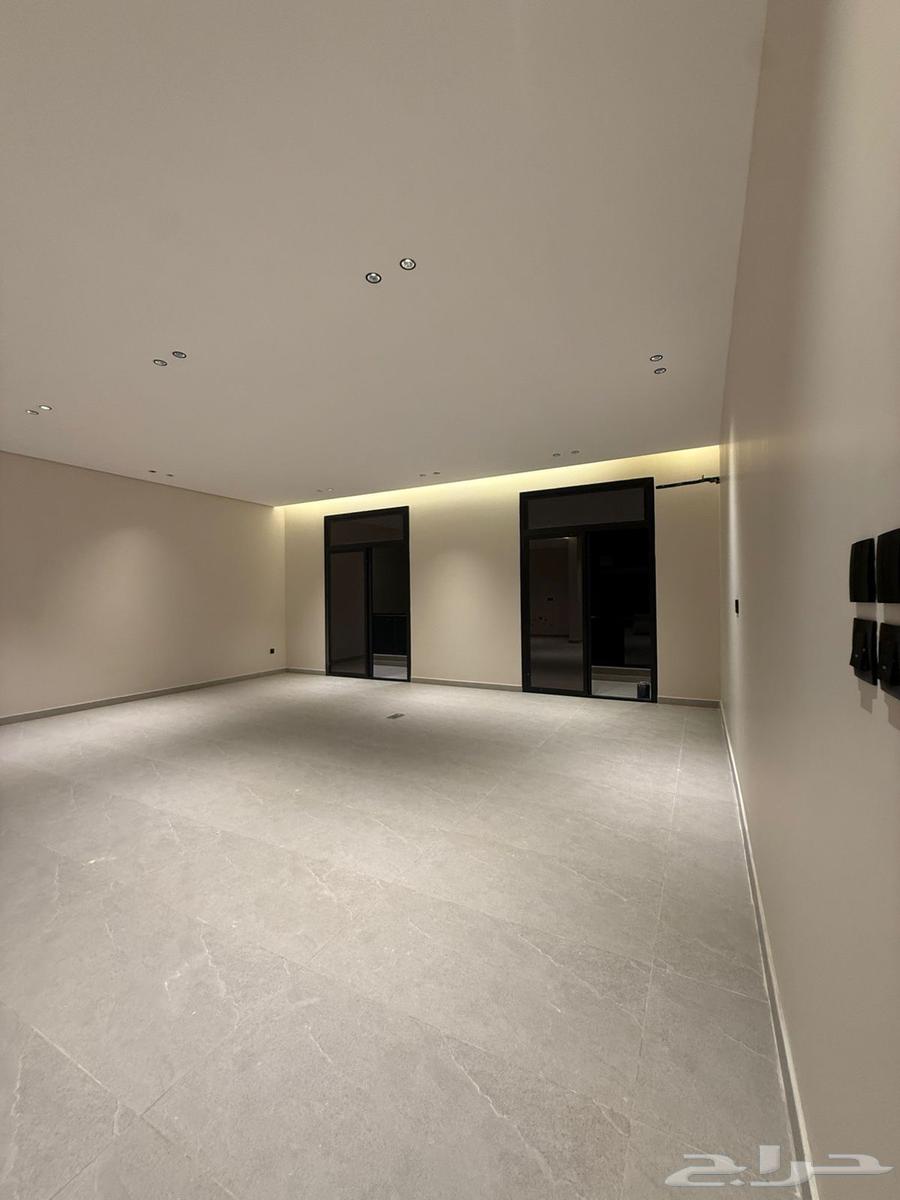 3 bedroom apartment in Al Fayha 13
