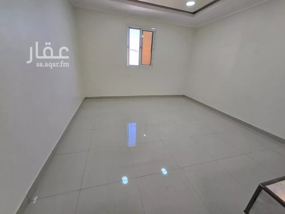 شقة 4 غرف في النور 2