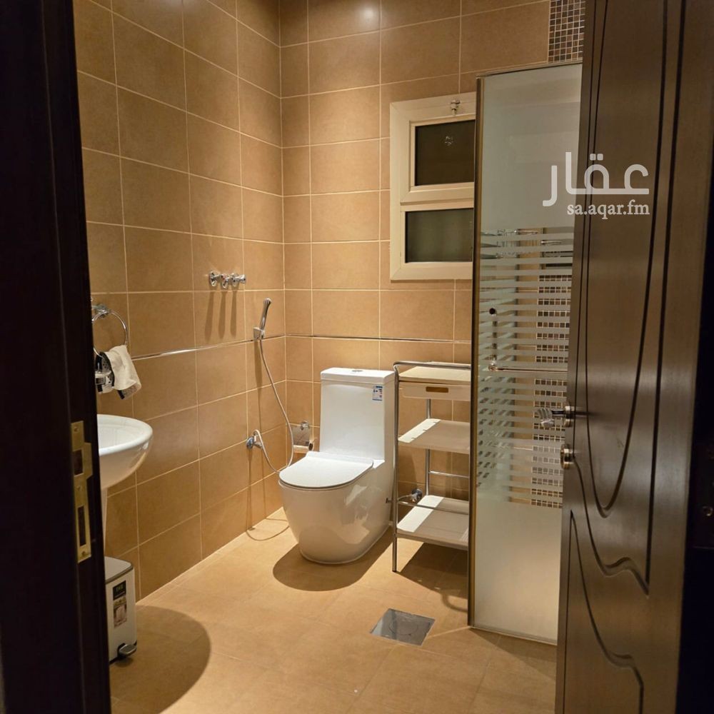 6 bedroom villa in Al Malqa, Riyadh 11