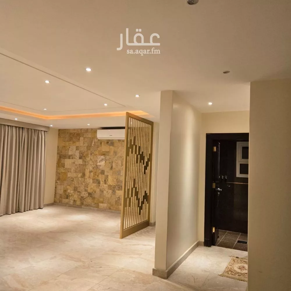 6 bedroom villa in Al Malqa 11