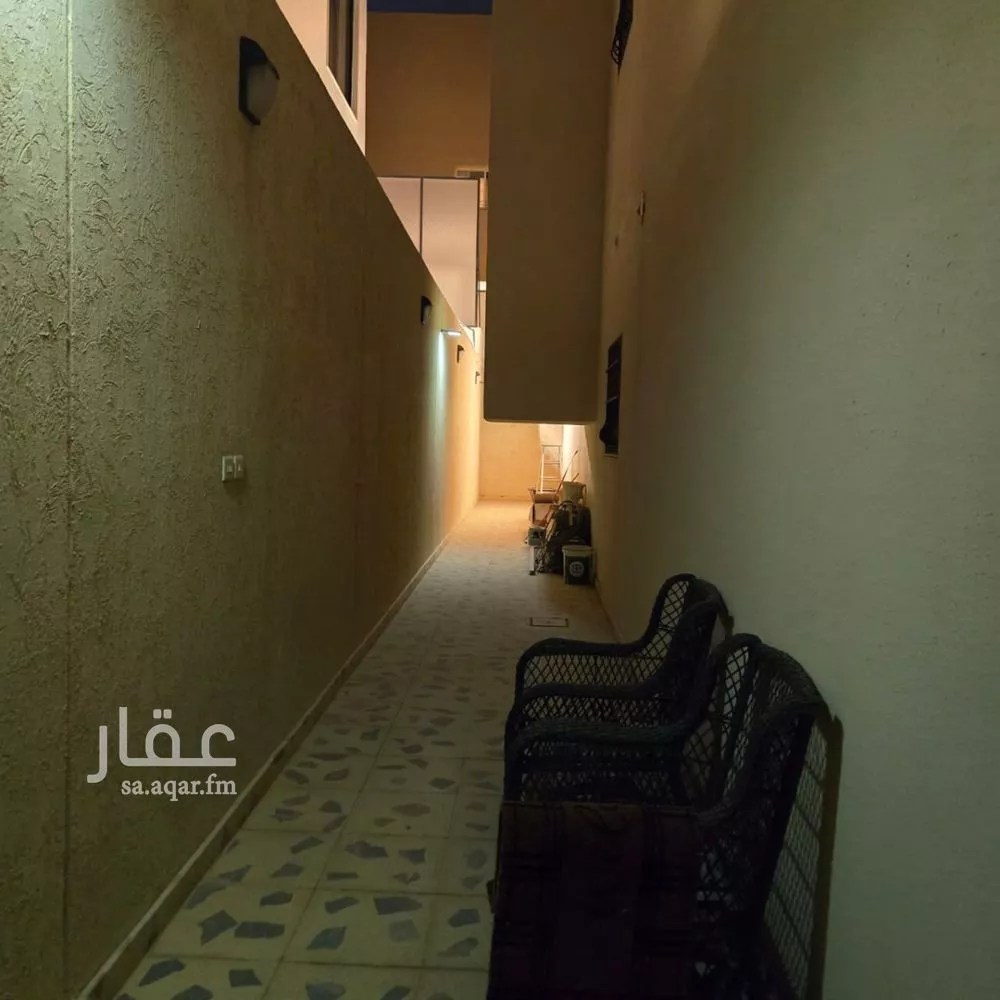 6 bedroom villa in Al Malqa 6