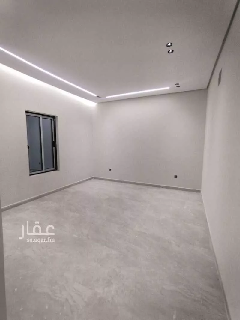 شقة 4 غرف في ضاحية الملك فهد 8