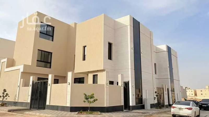 5 bedroom villa in Al Mahdiyyah 2