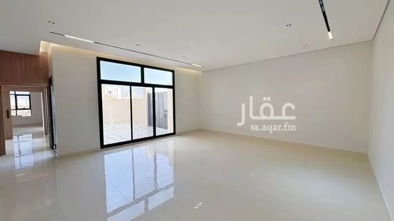 5 bedroom villa in Al Mahdiyyah 14
