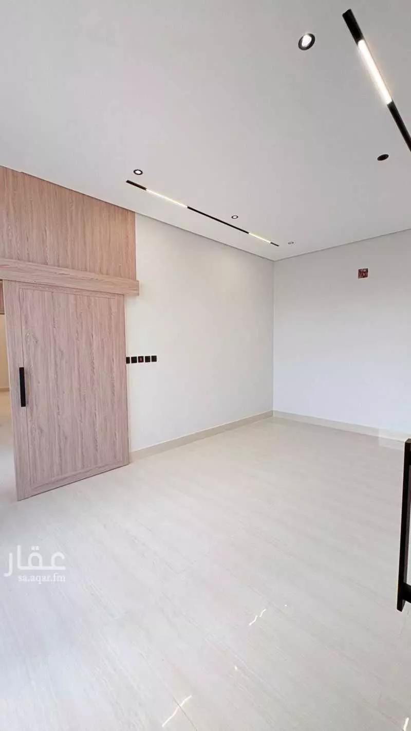 5 bedroom villa in Al Mahdiyyah 9