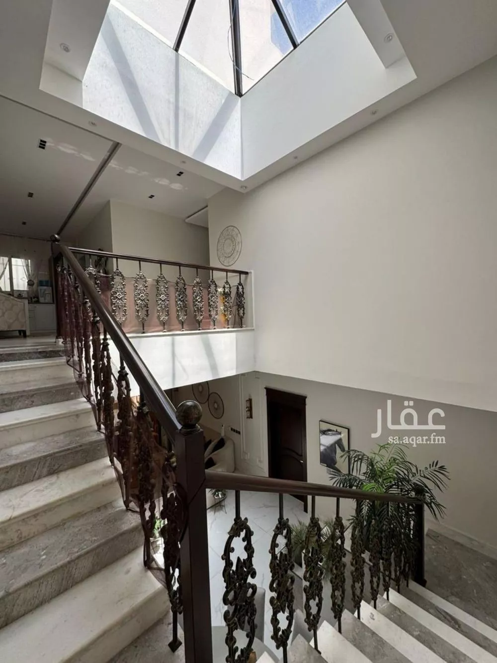 فيلا 5 غرف في طويق 21