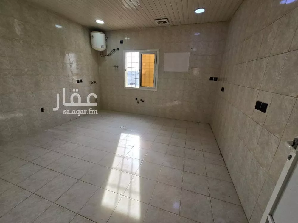 5 bedroom apartment in Dahiat King Fahd 2