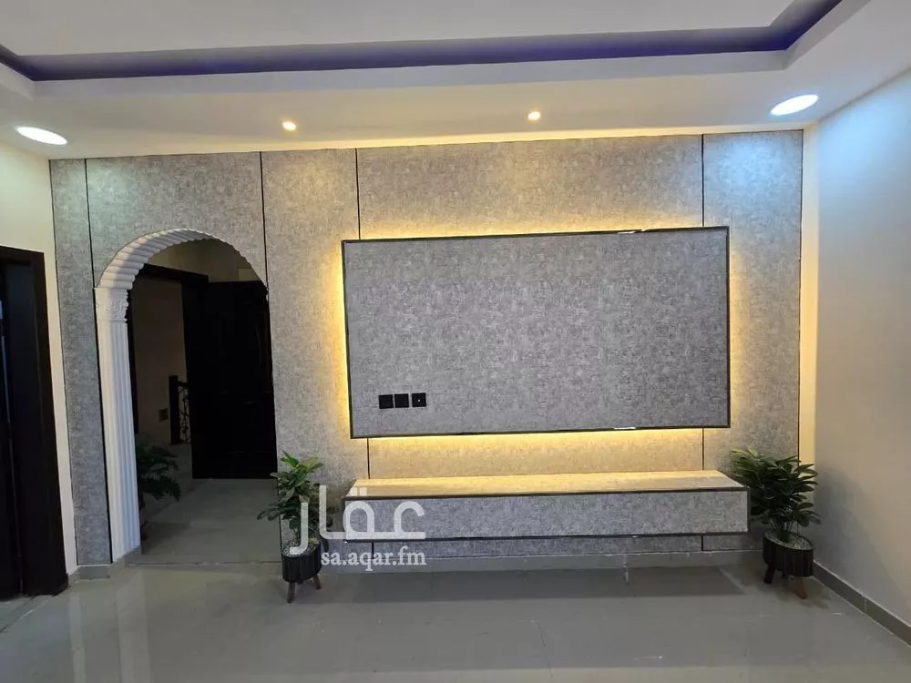 5 bedroom apartment in Dahiat King Fahd 29