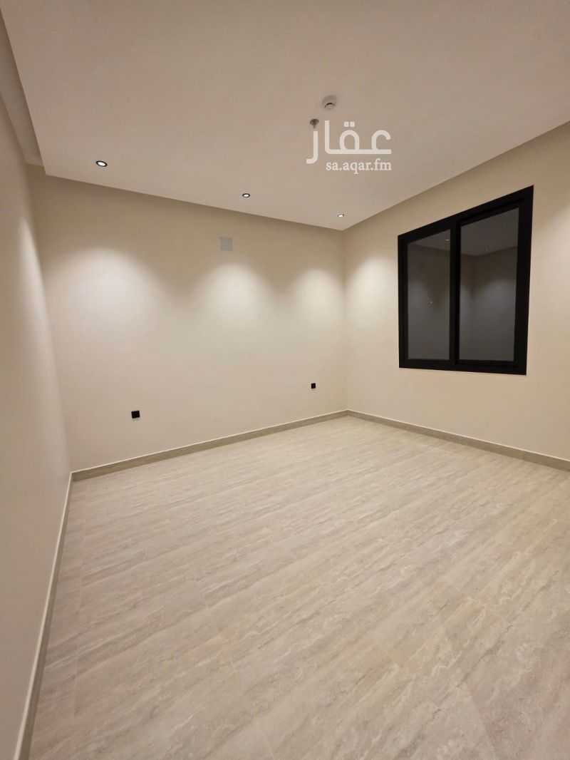4 bedroom apartment in Ishbiliyah, Riyadh 13