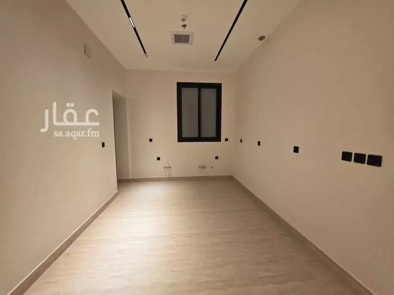 4 bedroom apartment in Ishbiliyah 9