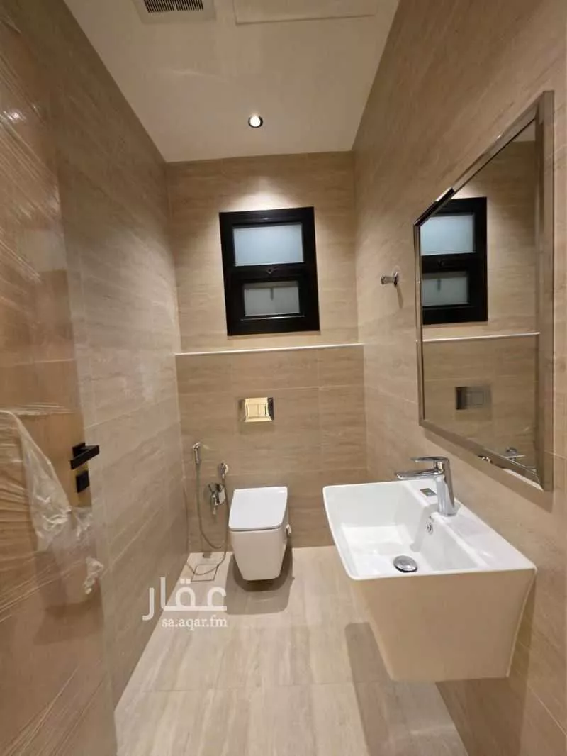 4 bedroom apartment in Ishbiliyah 10