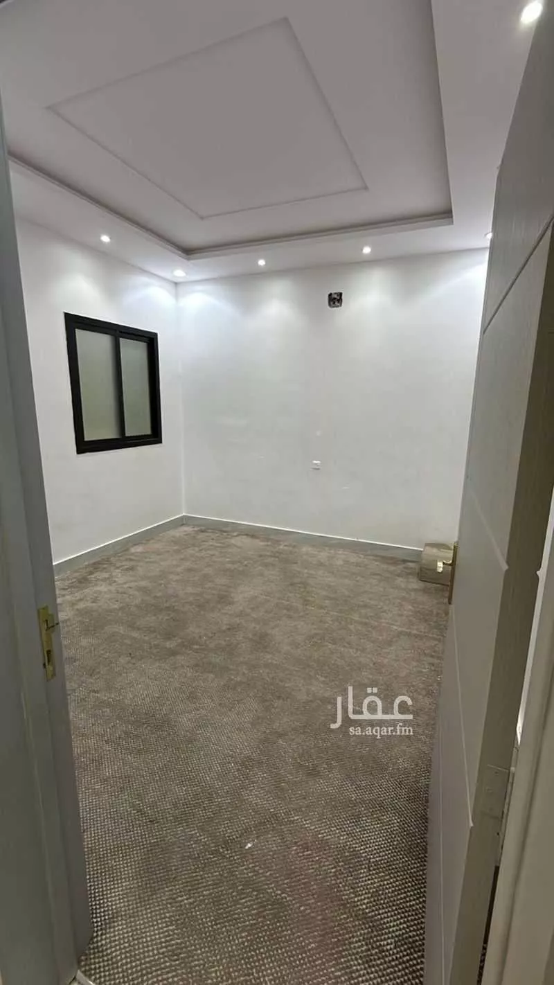 فيلا 4 غرف في بدر 11