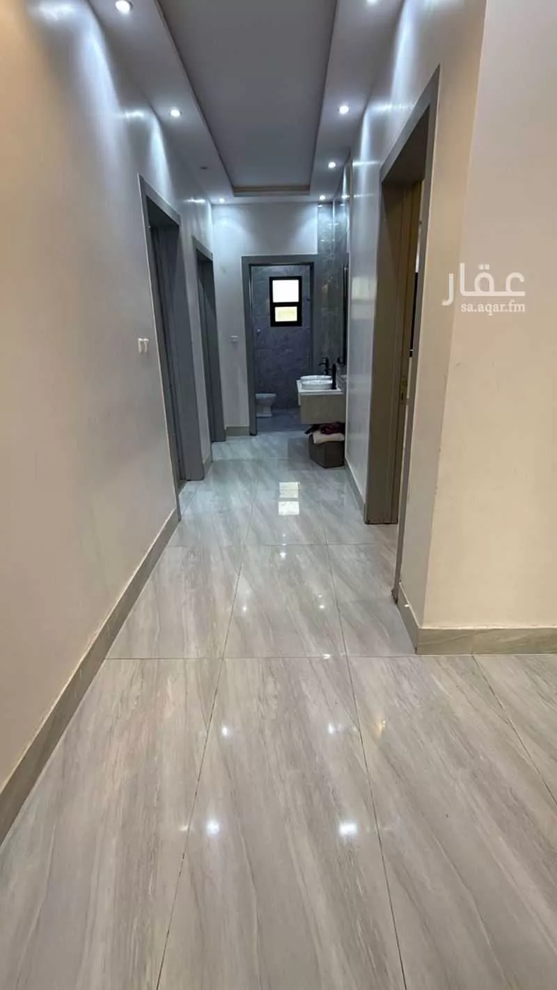 فيلا 4 غرف في بدر 12