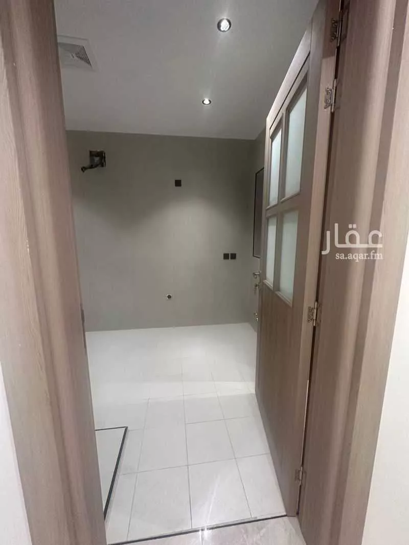 شقة 4 غرف في الجامعيين 14