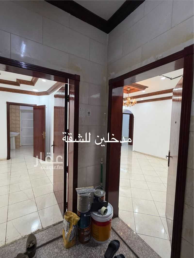 شقة 4 غرف في طيبة 4
