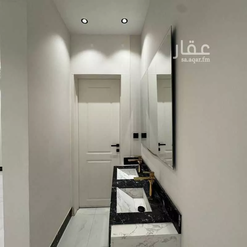 شقة 6 غرف في طويق 7