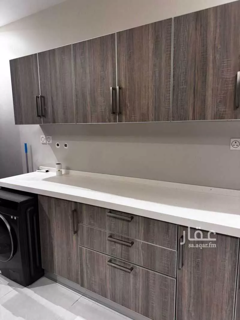 4 bedroom apartment in Al Sawari 8