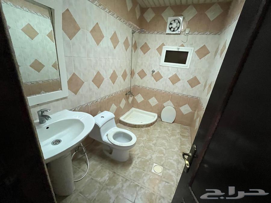 شقة 5 غرف في الجسر 16