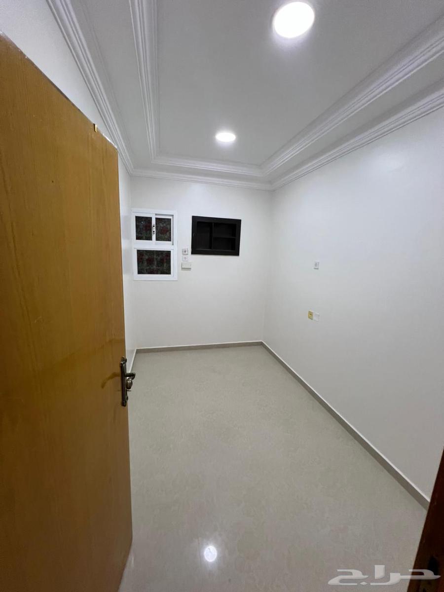 4 bedroom apartment in Al Nayfiyah 6