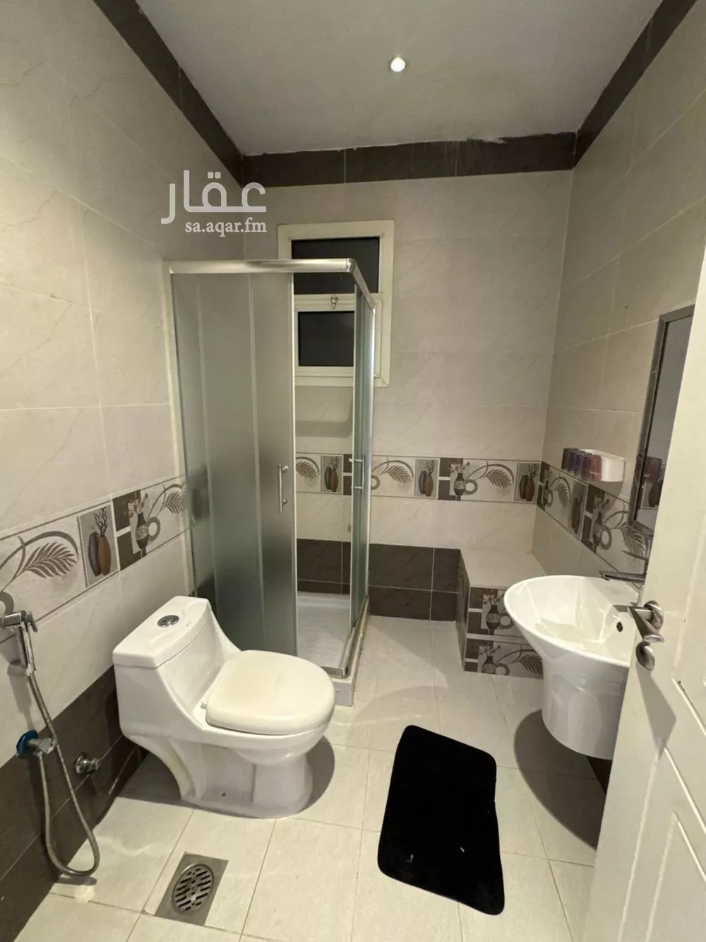 شقة 3 غرف في العارض 8