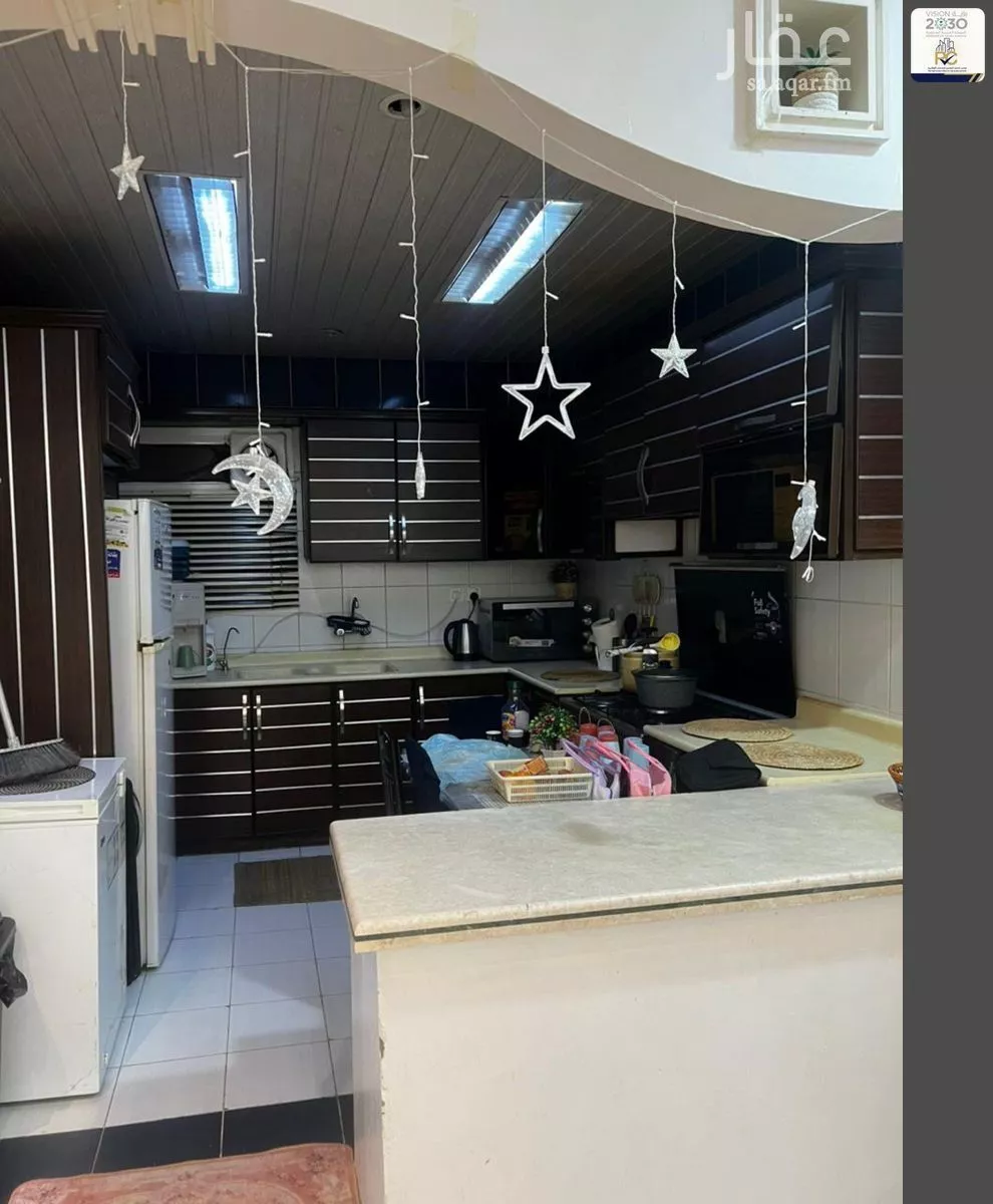 4 bedroom apartment in Dhahrat Laban 4
