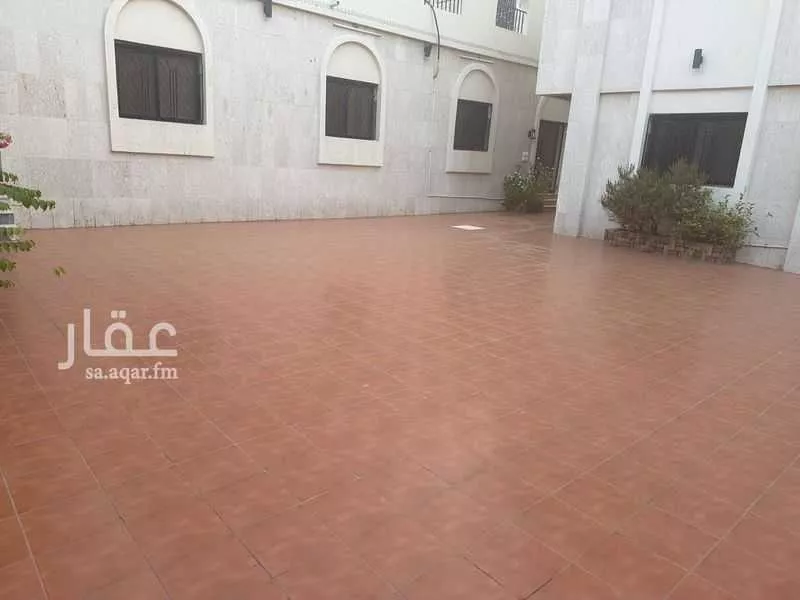 فيلا 7 غرف في الزاهر 3