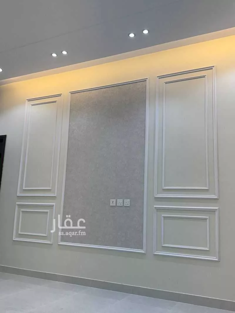 5 bedroom villa in Al Mahjar 4