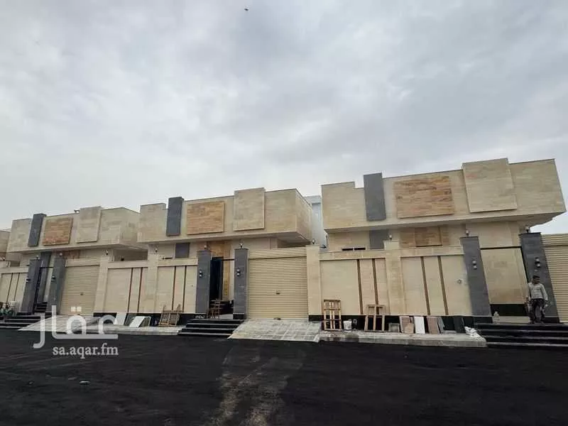 5 bedroom villa in Al Mahjar 7