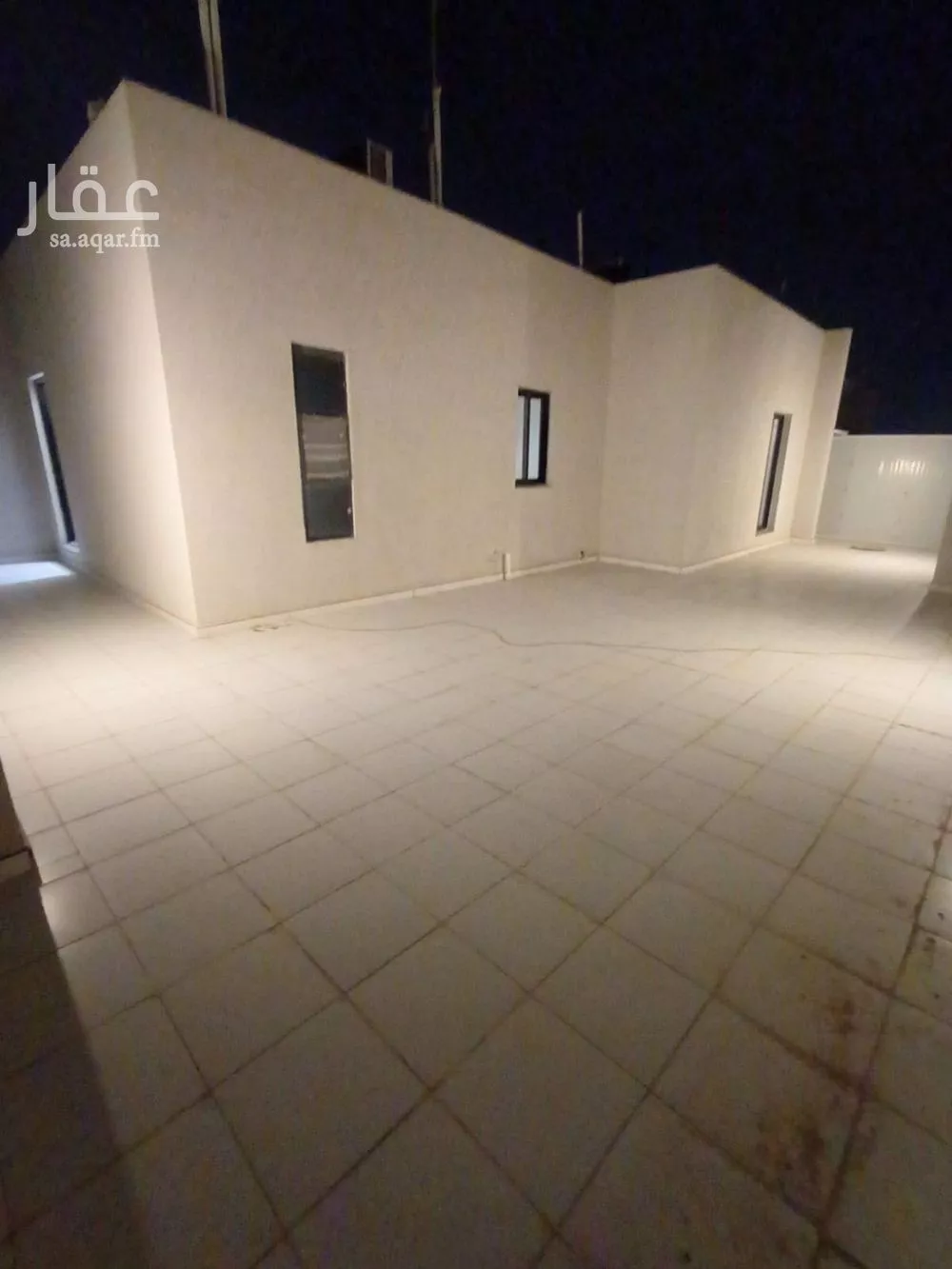 شقة 2 غرف في الرمال 3
