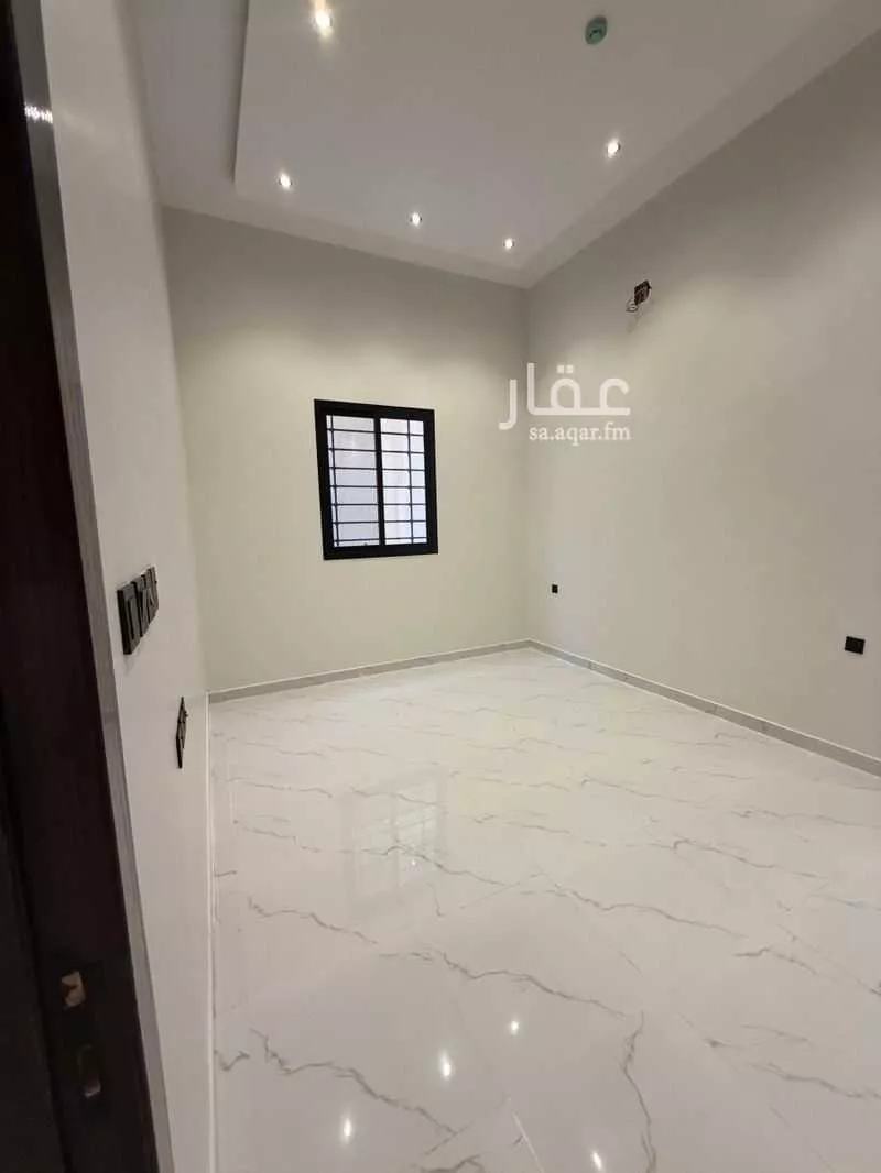عمارة 93 م² في ديراب 3