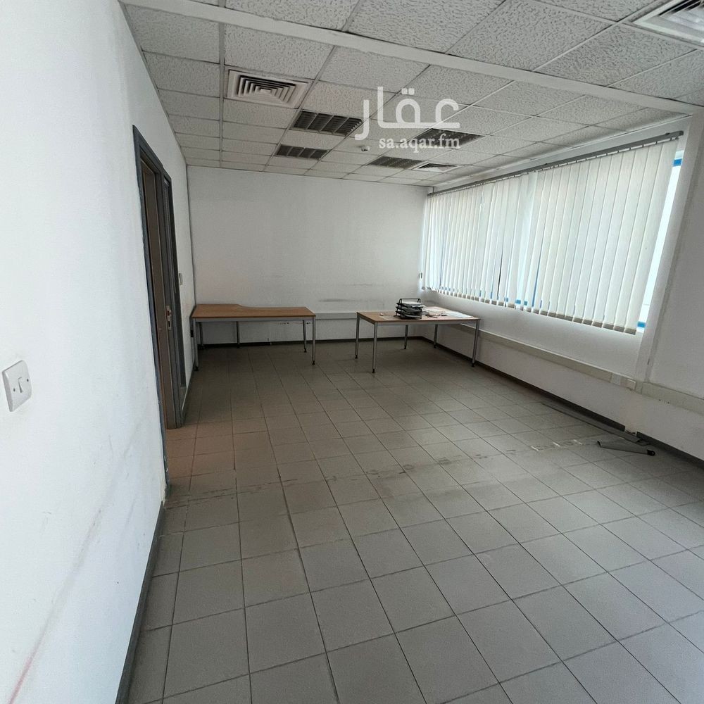 20 bedroom building in Granada, Riyadh 24