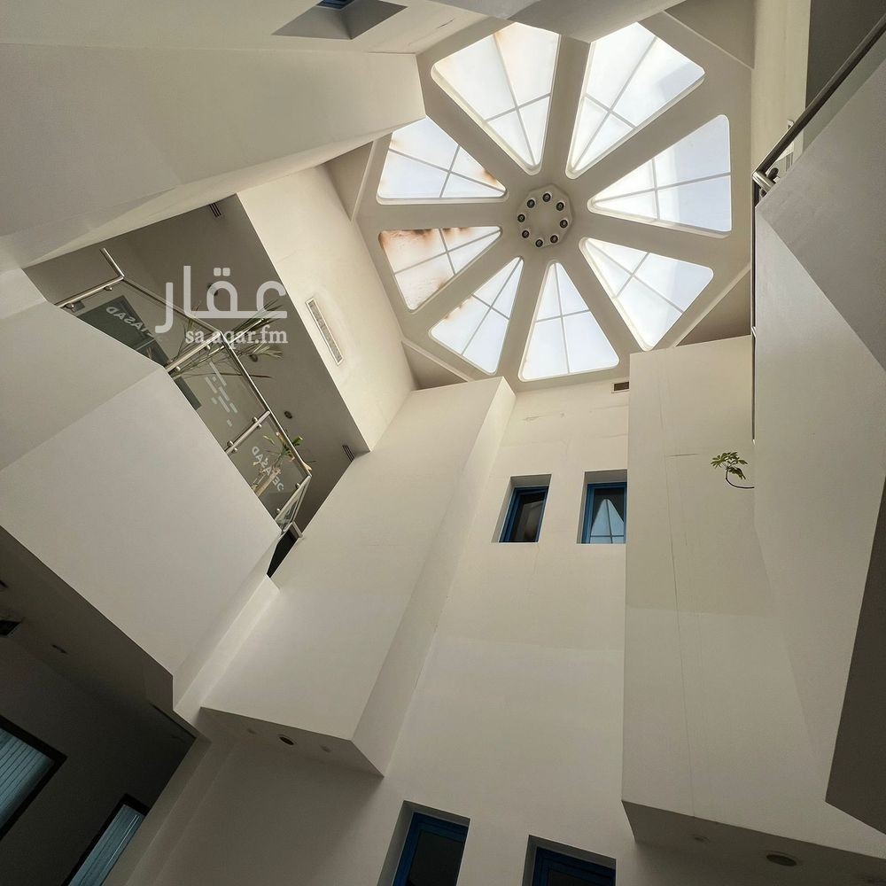 20 bedroom building in Granada, Riyadh 12