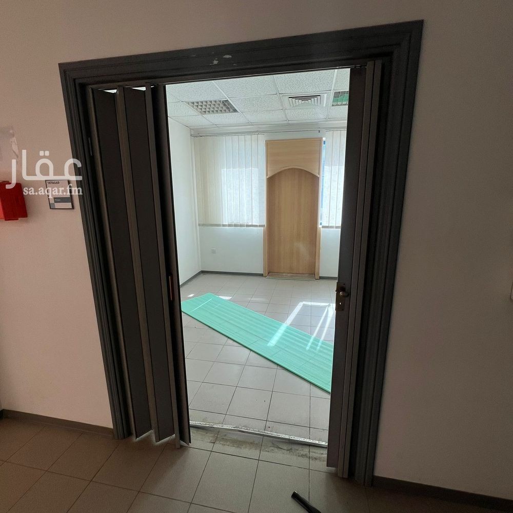 20 bedroom building in Granada, Riyadh 13
