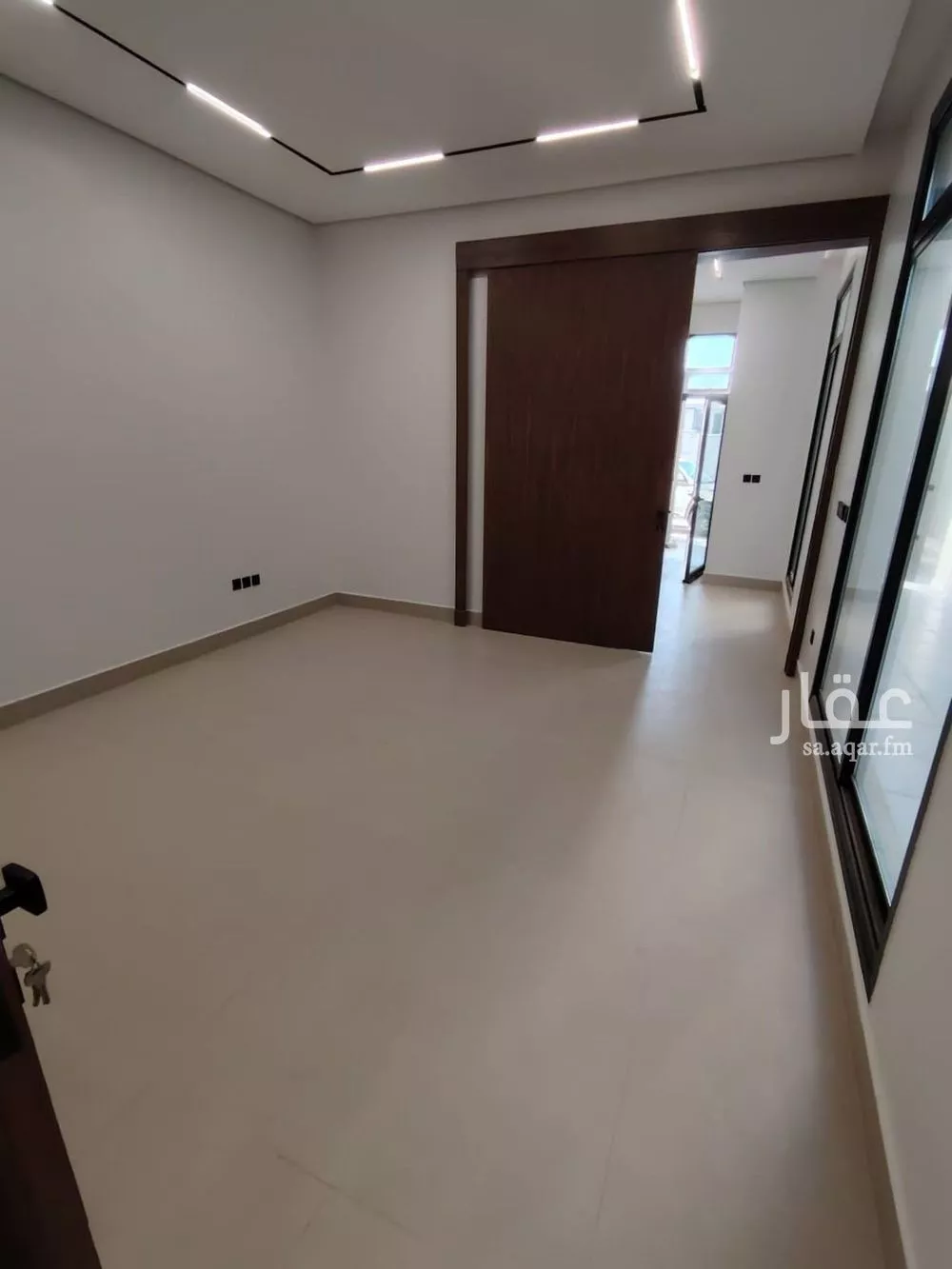 4 bedroom villa in Al Maizilah 14