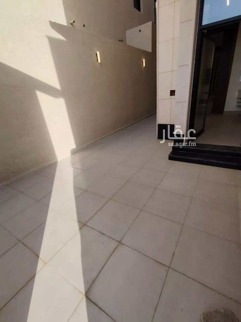 4 bedroom villa in Al Maizilah 7