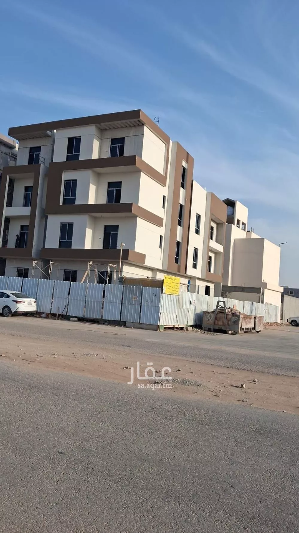 1077 sqm building in Ash Sharq 2